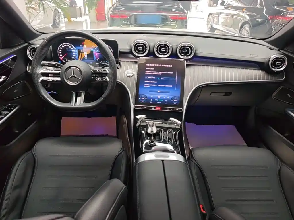 Mercedes-Benz C-Class — миниатюра 10