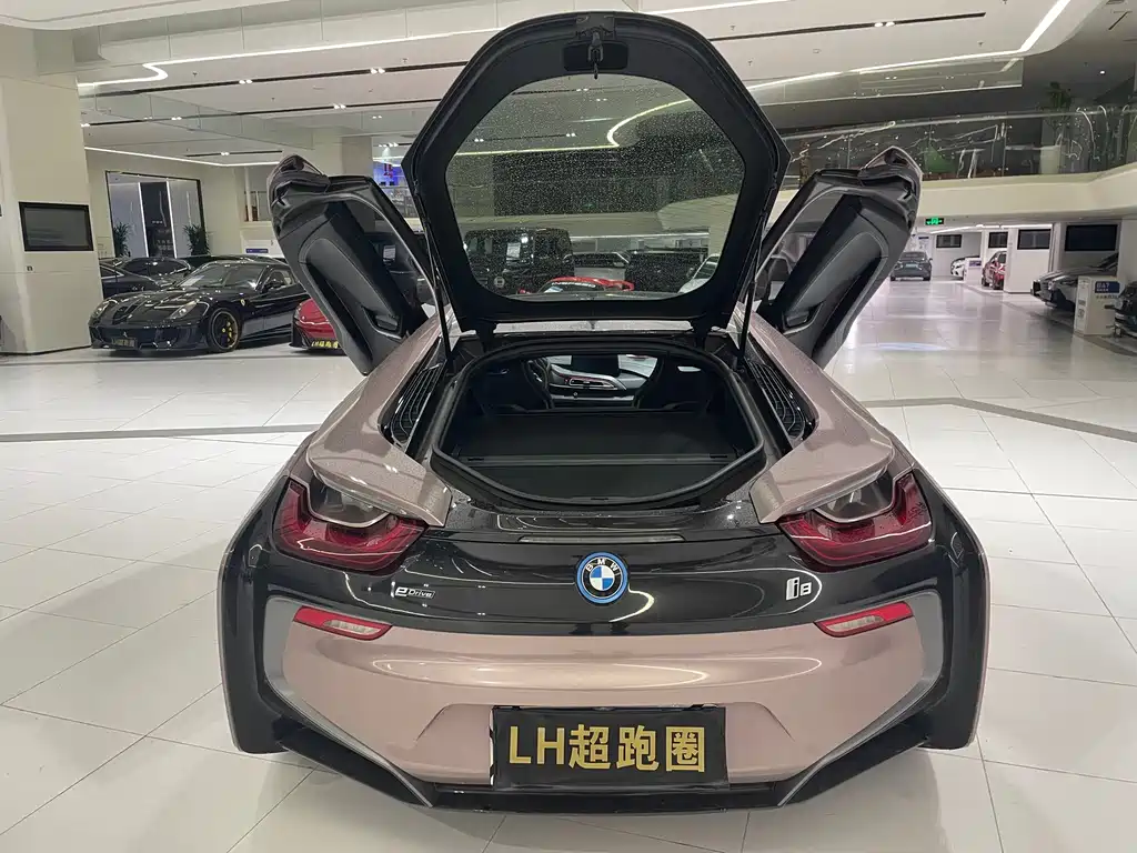 BMW i8 — миниатюра 19