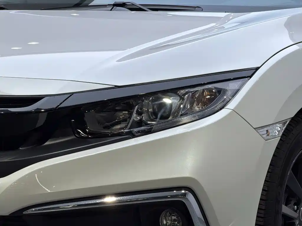 Honda Civic — миниатюра 6