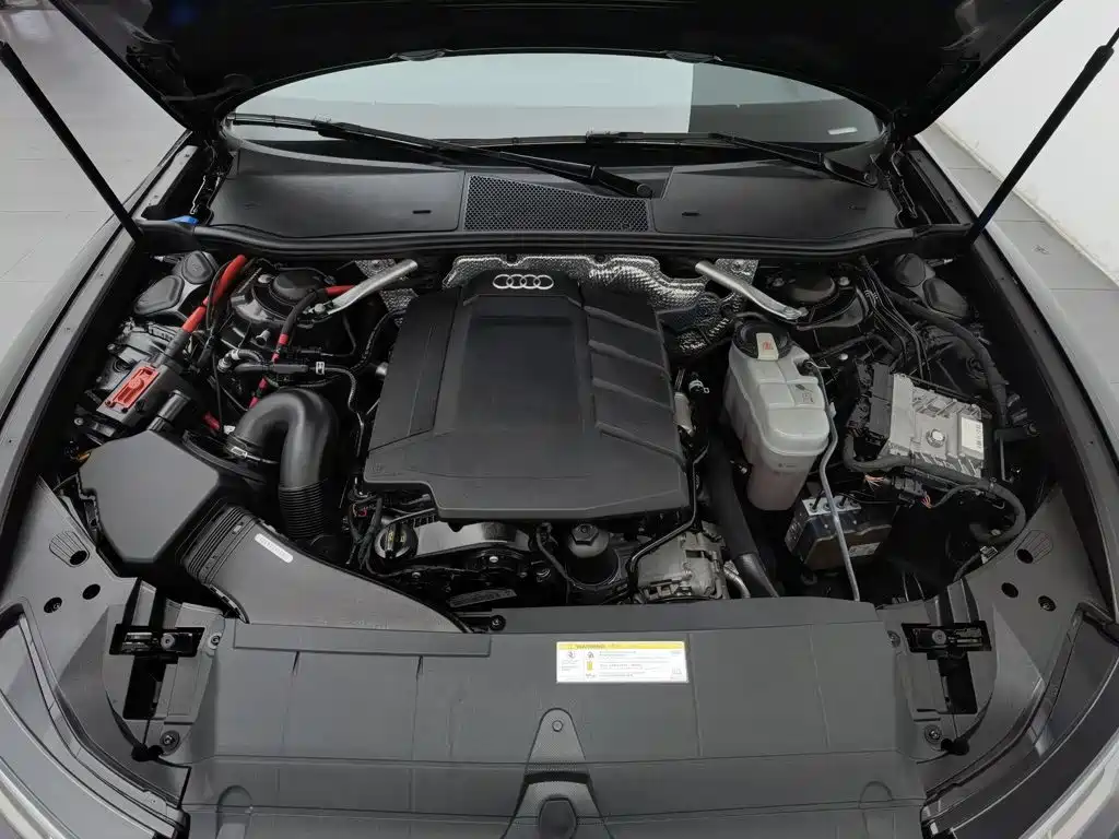 Audi A6L — миниатюра 6