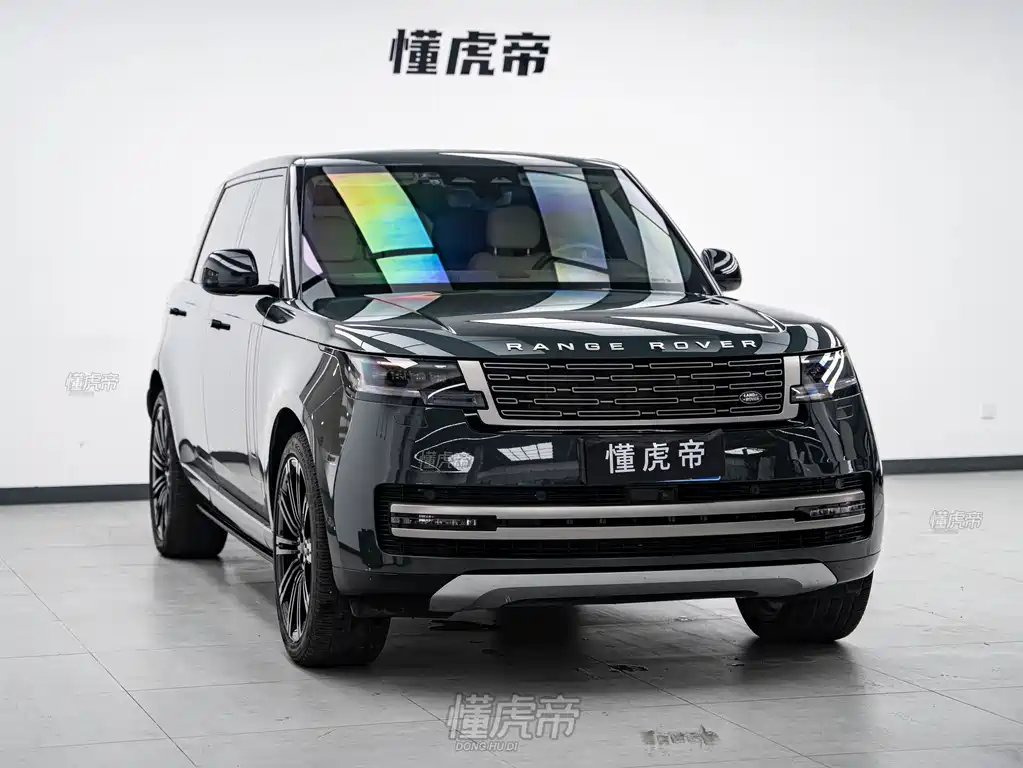 Land Rover Range Rover 2023 3.0 L6 400PS мест Long Wheelbase