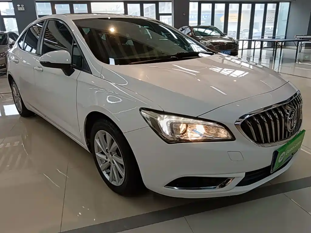 Buick Verano — миниатюра 4