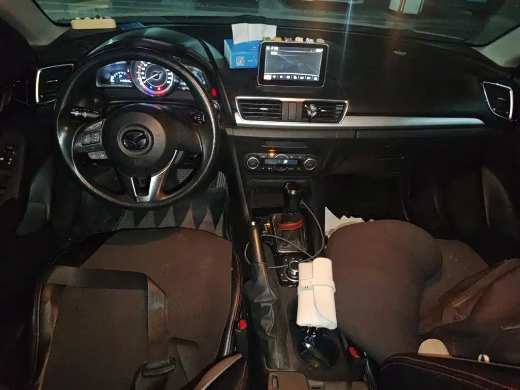 Mazda 3 Axela — миниатюра 10