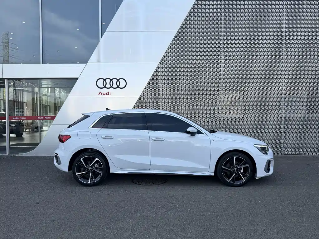 Audi A3 — миниатюра 3