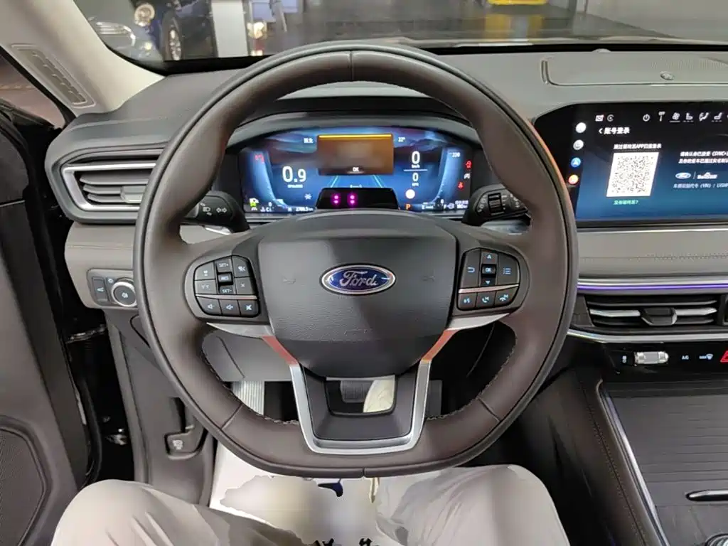 Ford Explorer — миниатюра 11
