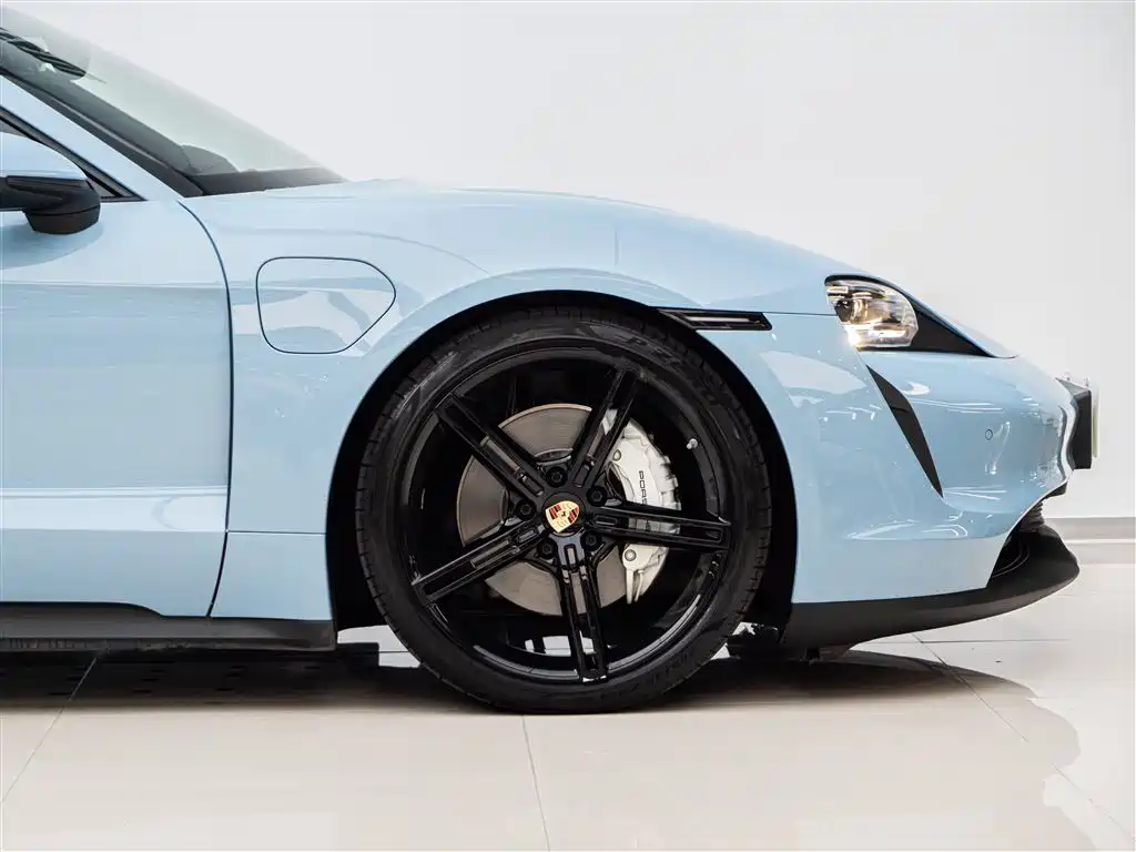 Porsche Taycan 2022 Taycan