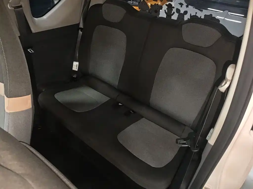 Wuling MINIEV — миниатюра 17
