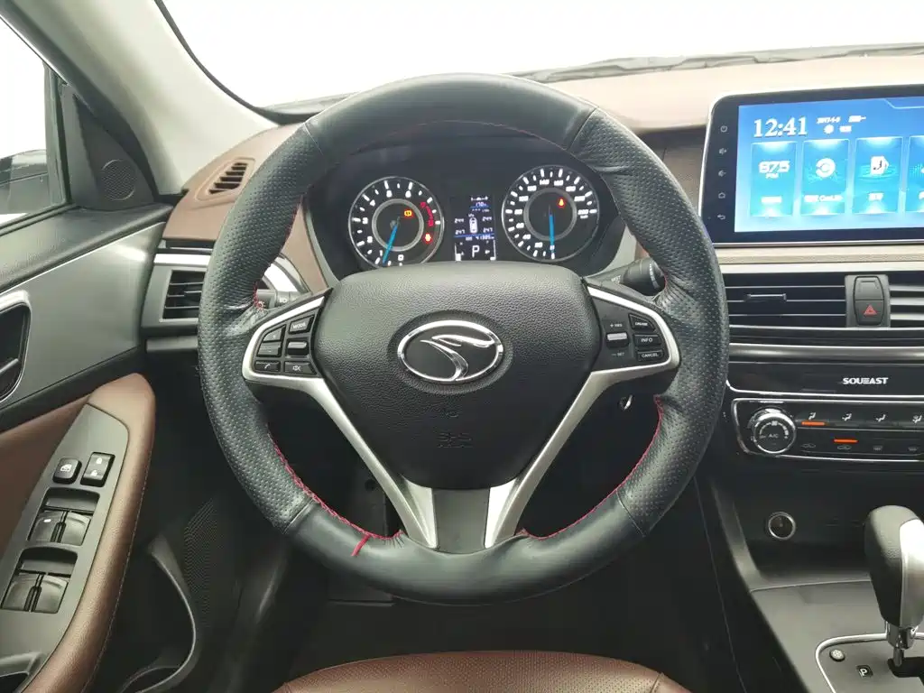Soueast A5 Yiwu — миниатюра 11