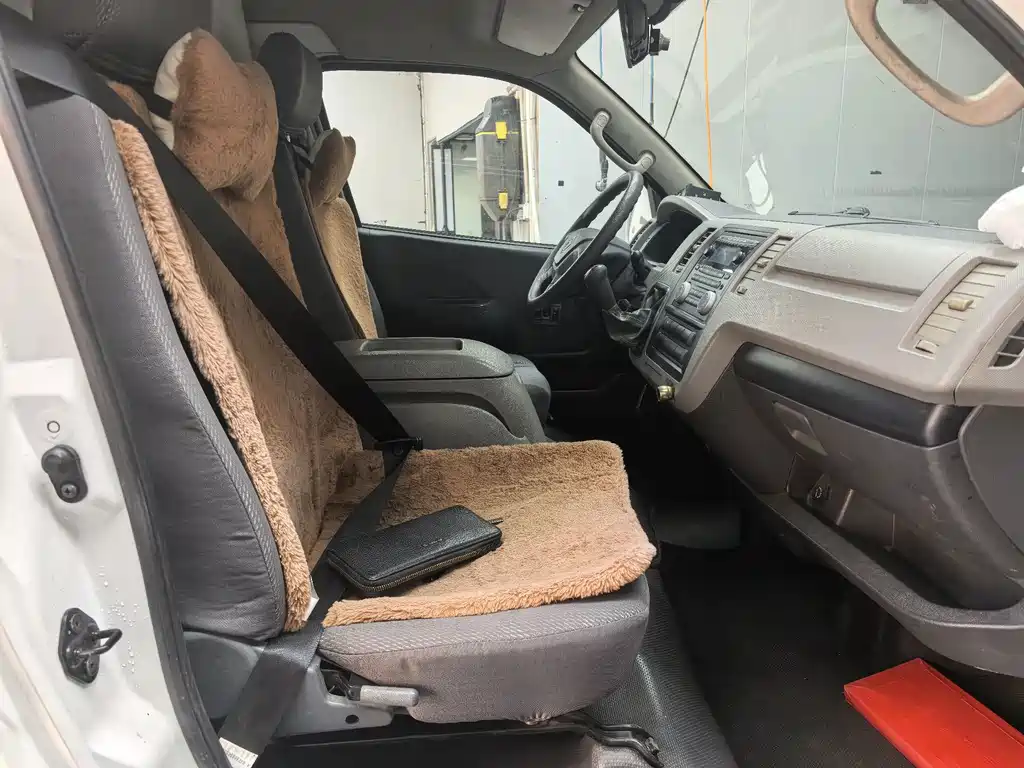 Foton Fengjing G7 — миниатюра 11