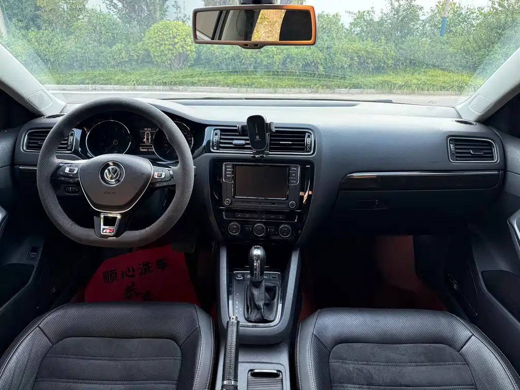 Volkswagen Sagitar — миниатюра 5