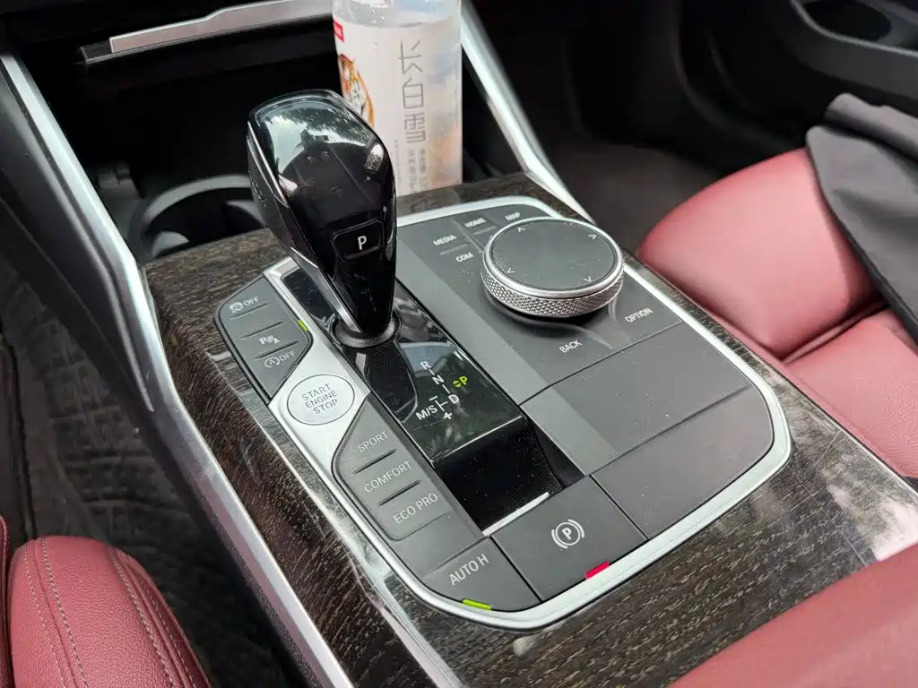 BMW 3 Series — миниатюра 9