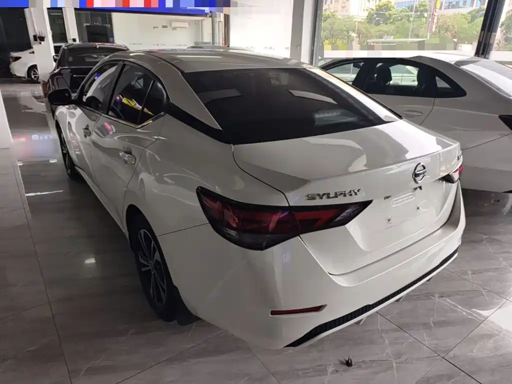Nissan Sylphy — миниатюра 5
