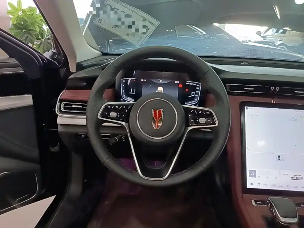 Hongqi Hongqi H5 — миниатюра 11
