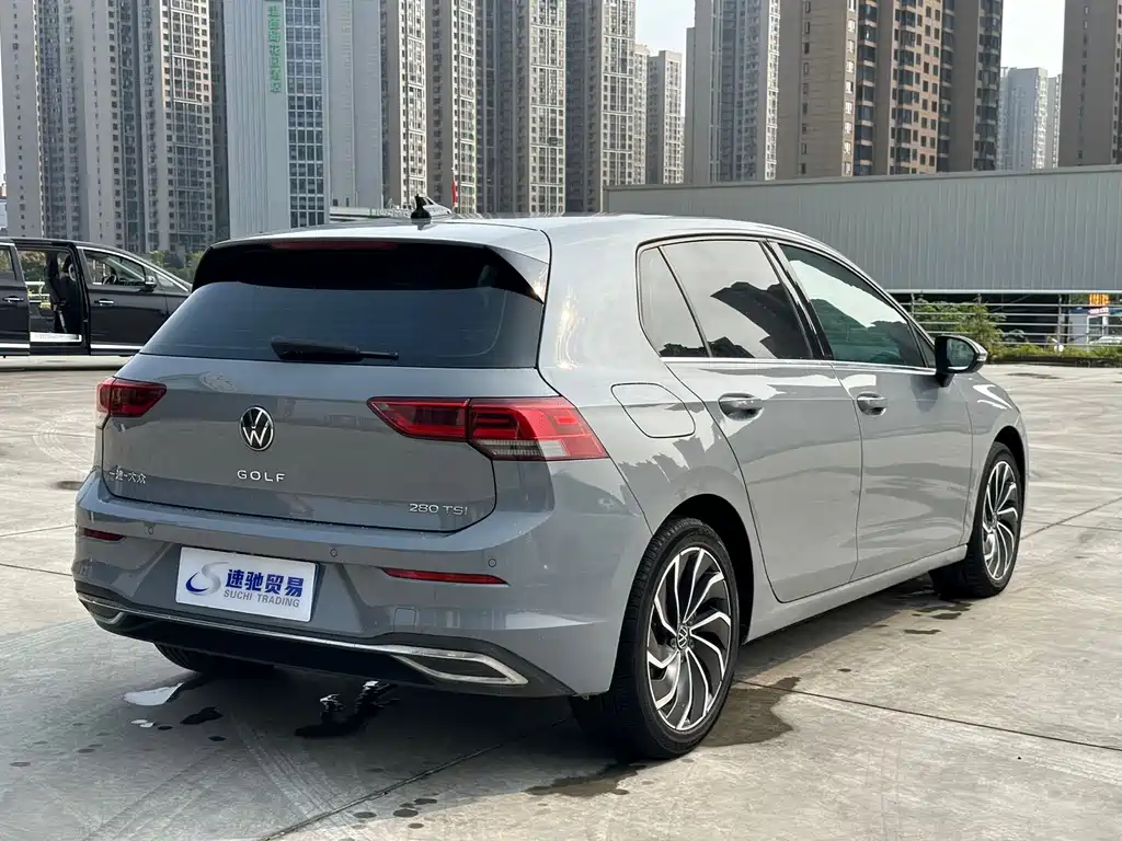 Volkswagen Golf — миниатюра 6