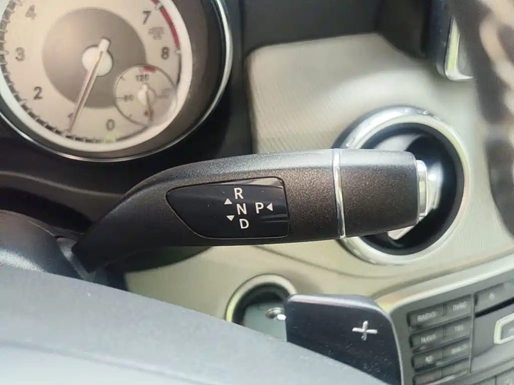 Mercedes-Benz GLA — миниатюра 14