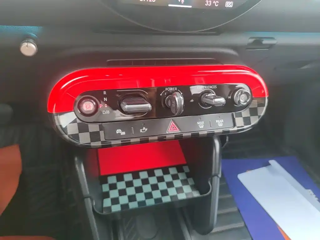 MINI MINI COOPER EV — миниатюра 14