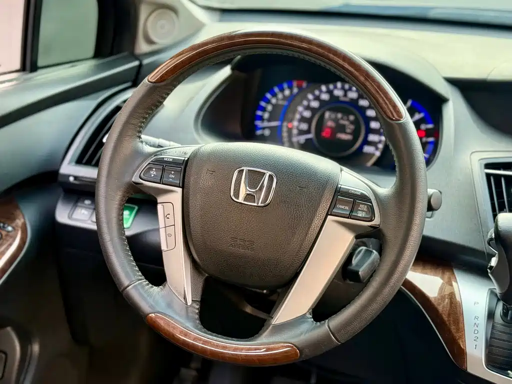 Honda Odyssey — миниатюра 20