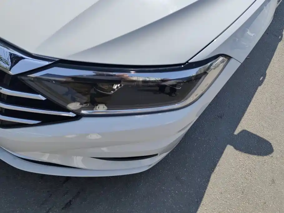 Volkswagen Sagitar — миниатюра 5