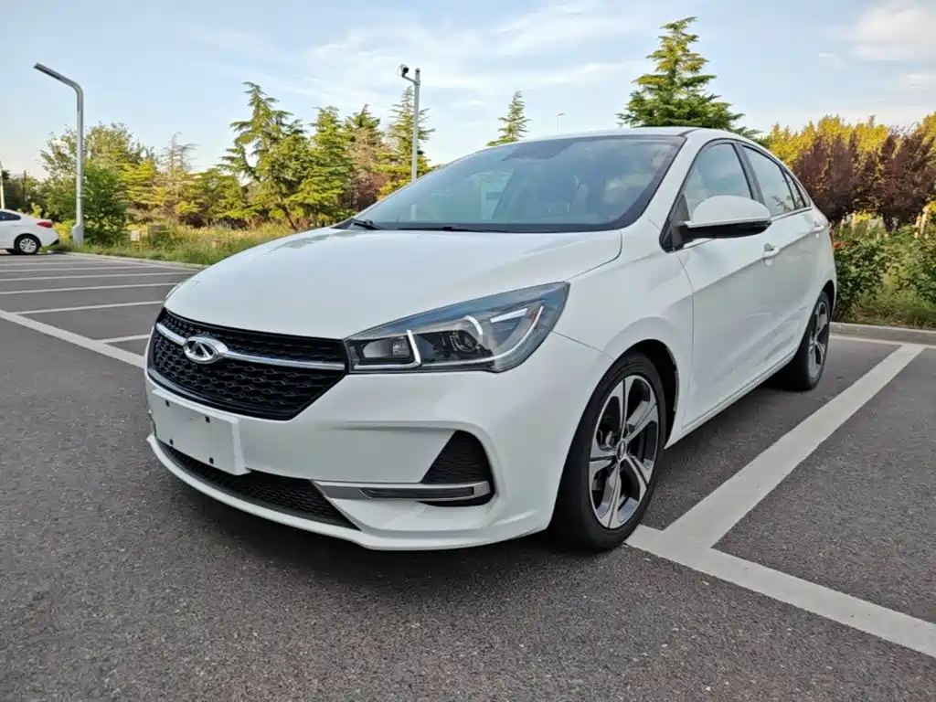 Chery Arrizo 5