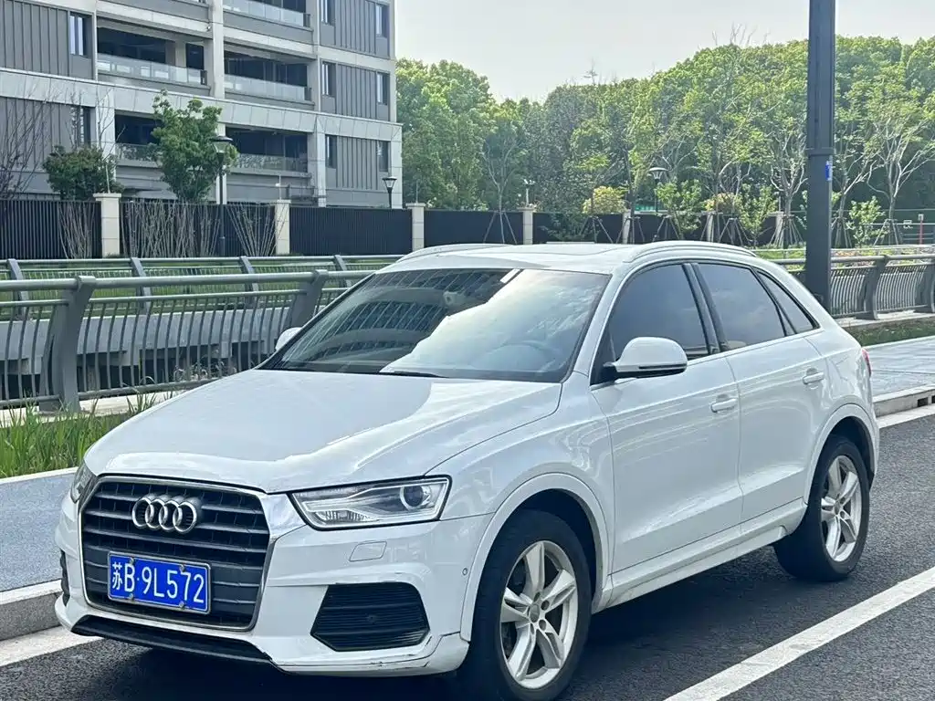 Audi Q3 2016