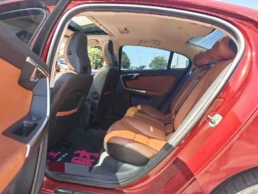 Volvo S60 — миниатюра 9