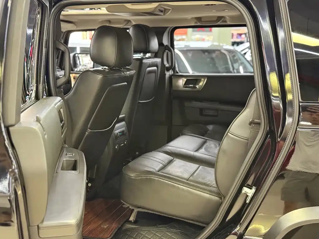 Hummer H2 — миниатюра 9