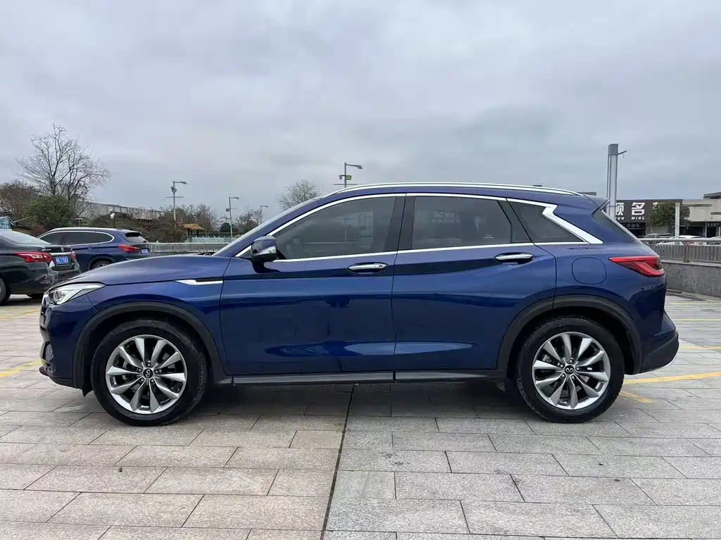 Infiniti QX50 2020 2.0T Fashion