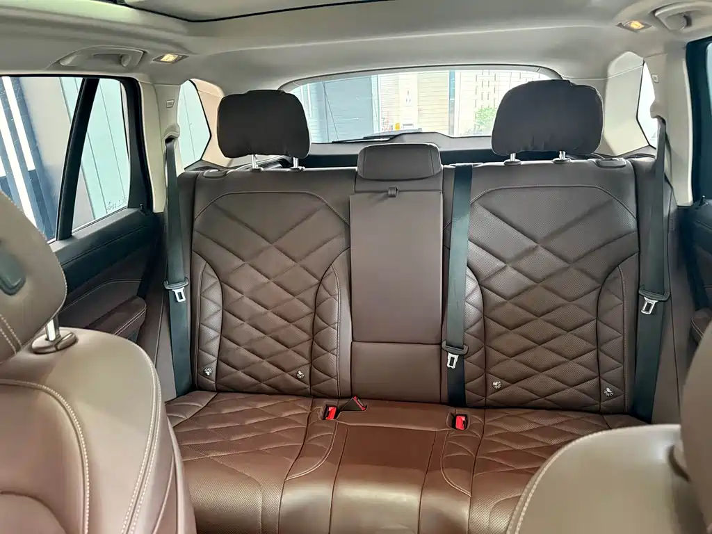 BMW X5 — миниатюра 7