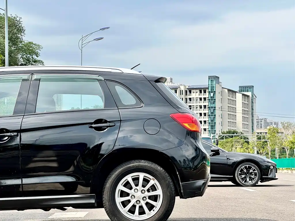 Mitsubishi ASX 2.0L Manual 2WD Comfort Edition, фото 10