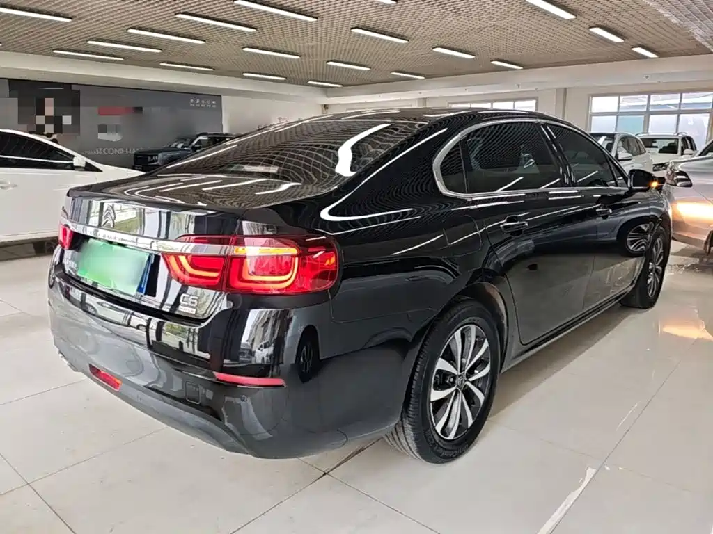 Citroen C6 — миниатюра 7