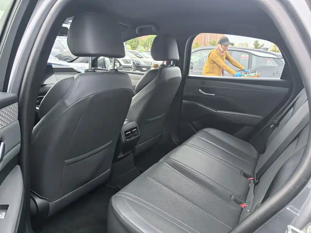 BYD Qin PLUS — миниатюра 8