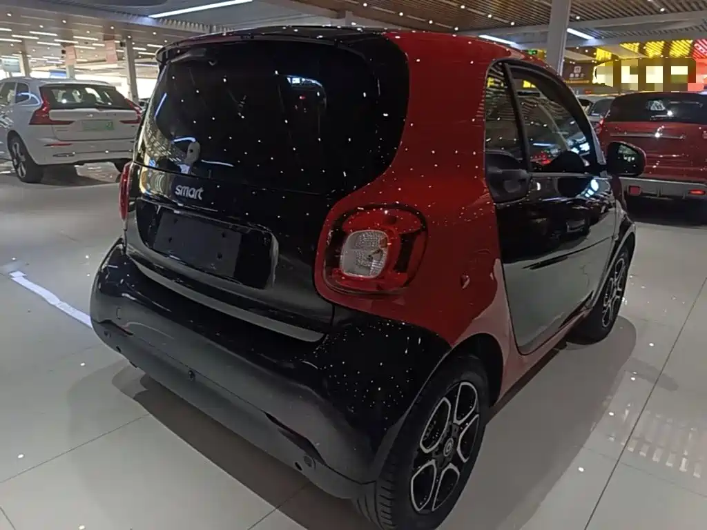 smart Smart Fortwo — миниатюра 7