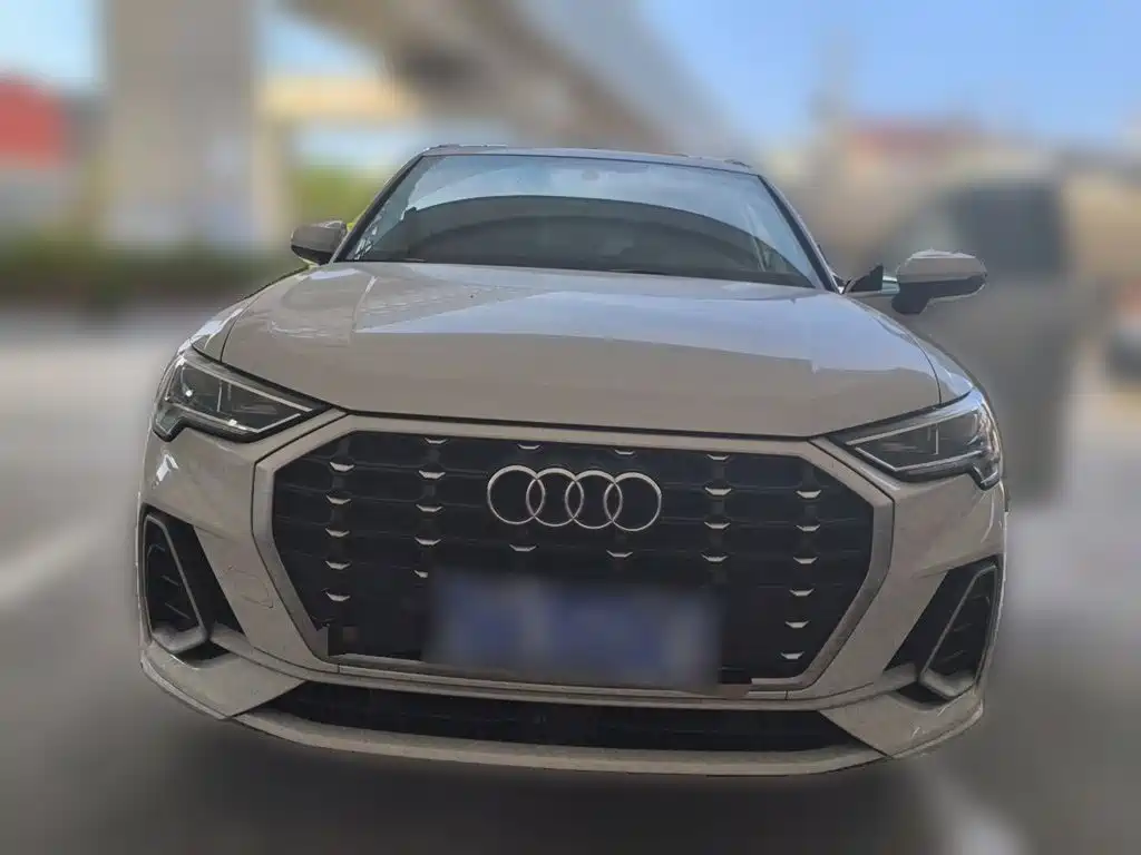 Audi Q3 — миниатюра 3
