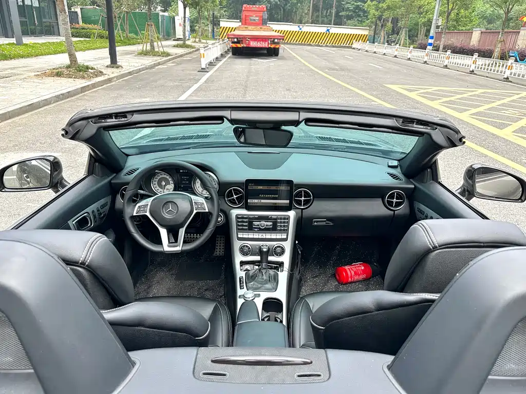 Mercedes-Benz SLK-Class — миниатюра 5