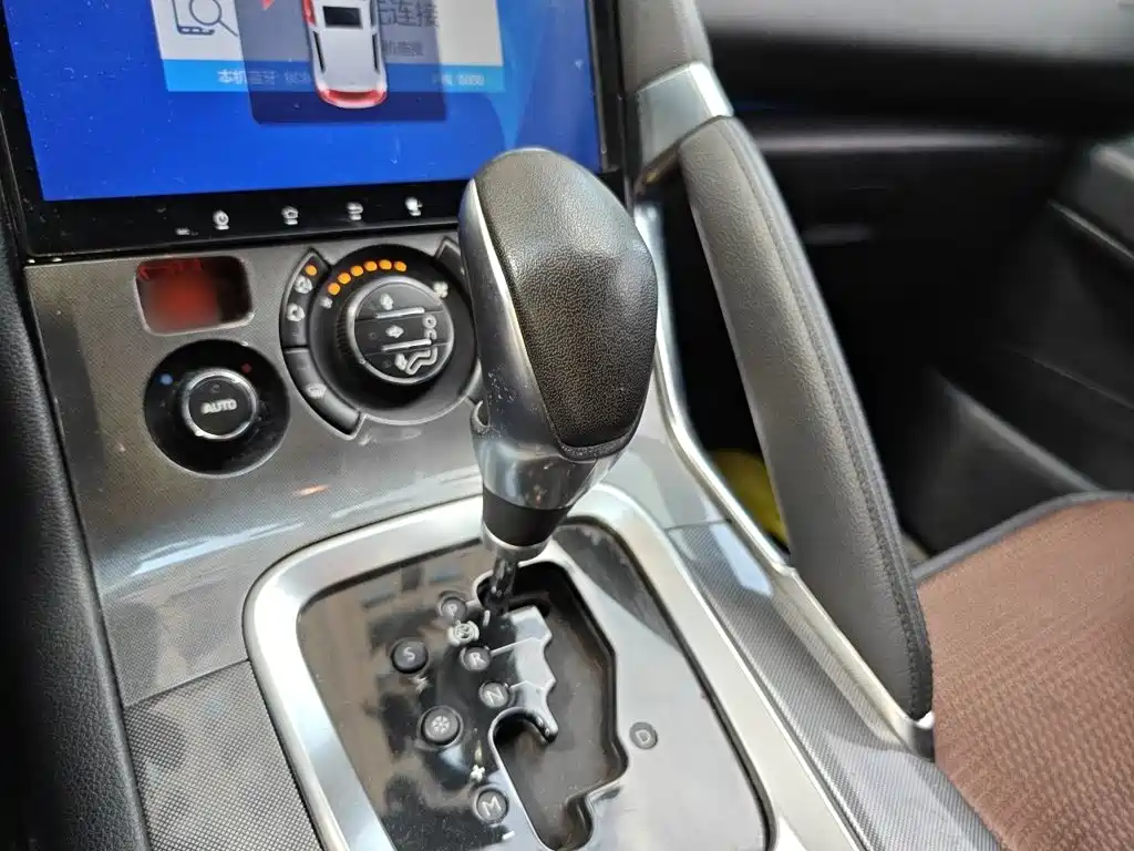 Peugeot 3008 — миниатюра 7