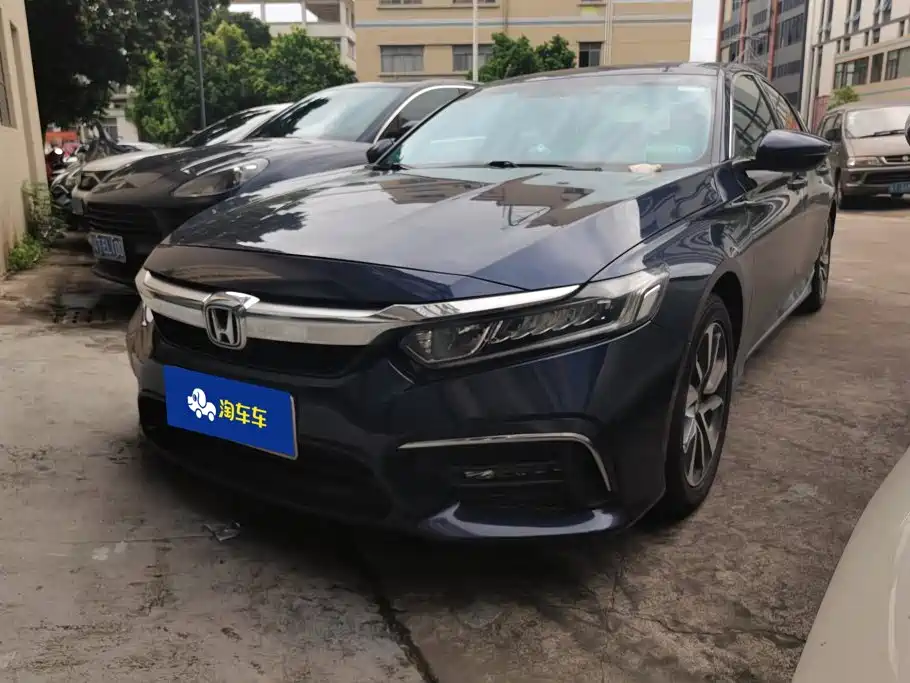 2019 Honda Inspire - zdjęcie 1 z 16