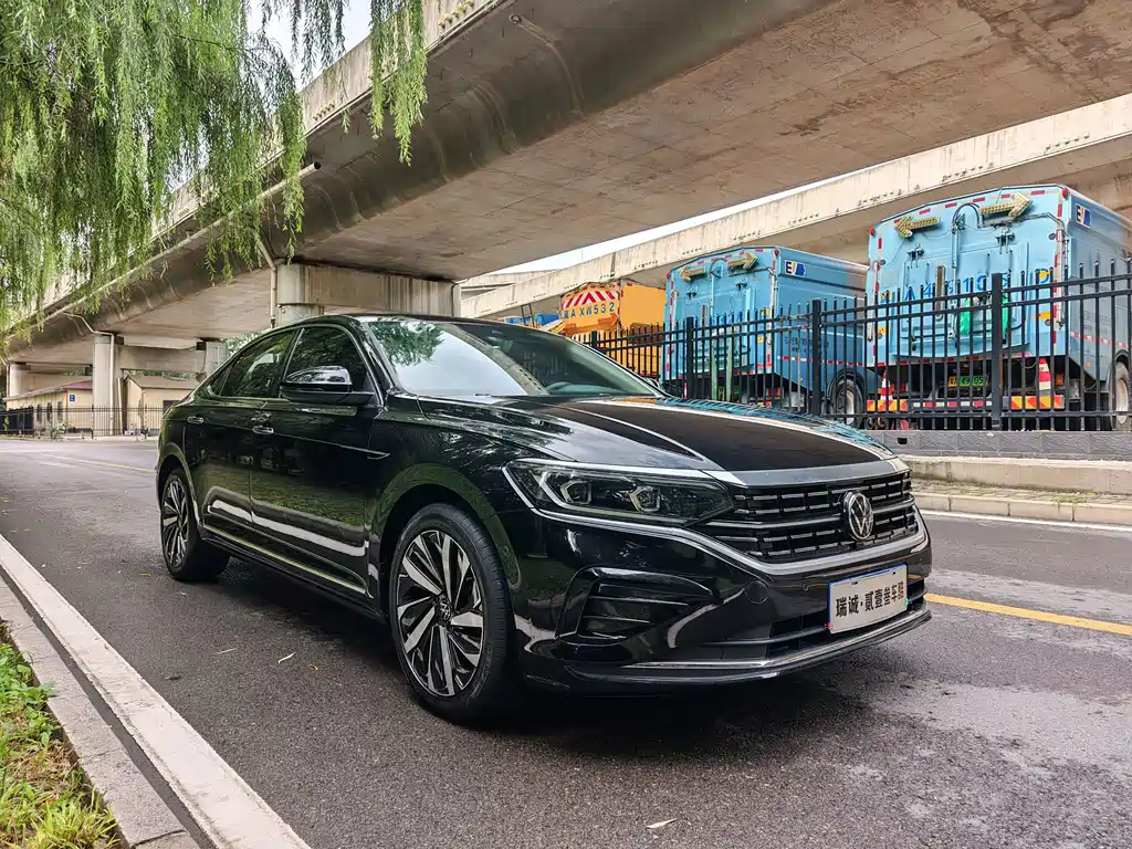 Volkswagen Passat — миниатюра 3