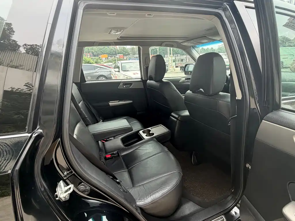 Subaru Forester — миниатюра 10