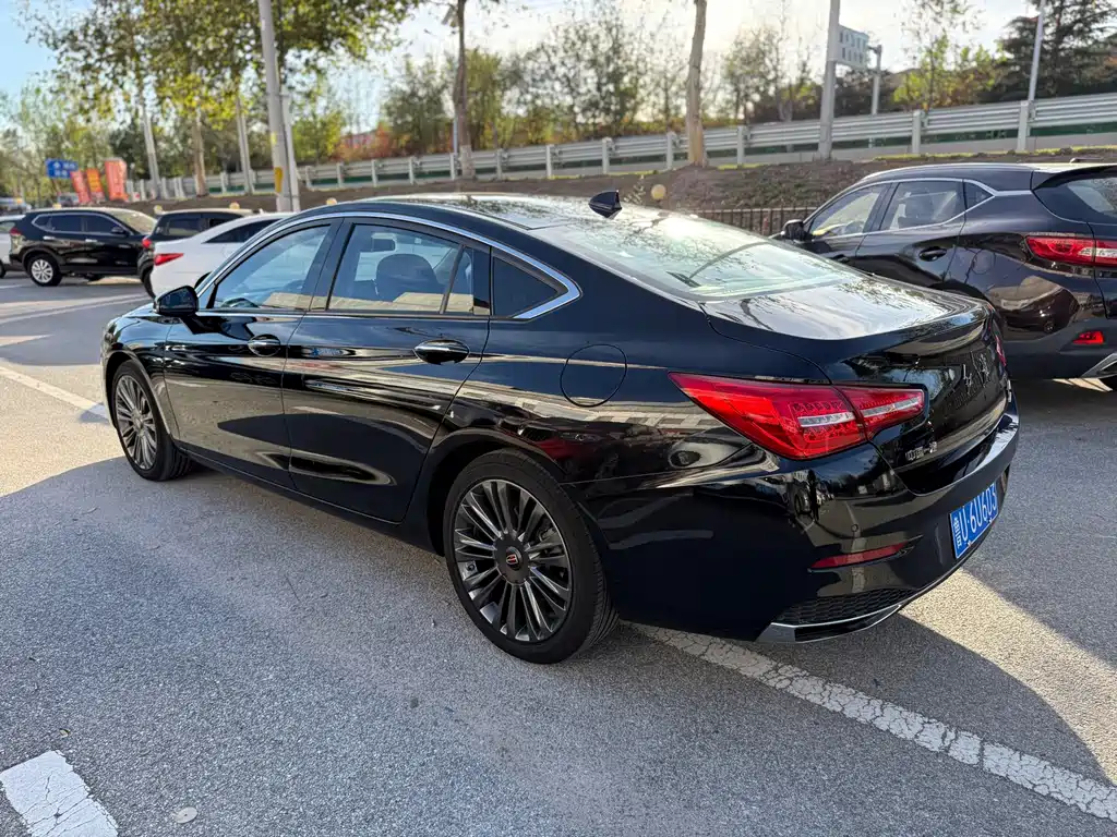 Hongqi Hongqi H5 — миниатюра 6