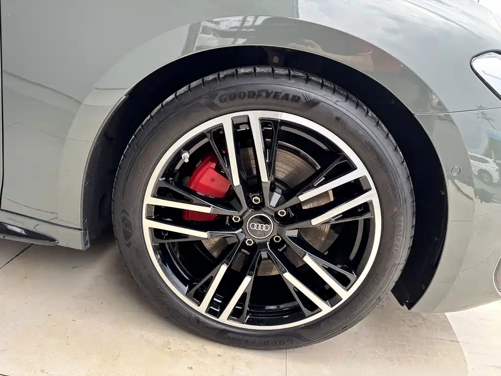 Audi A5L — миниатюра 32