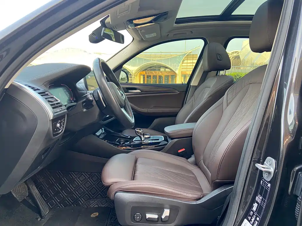 BMW X3 2022 xDrive30i Lead M