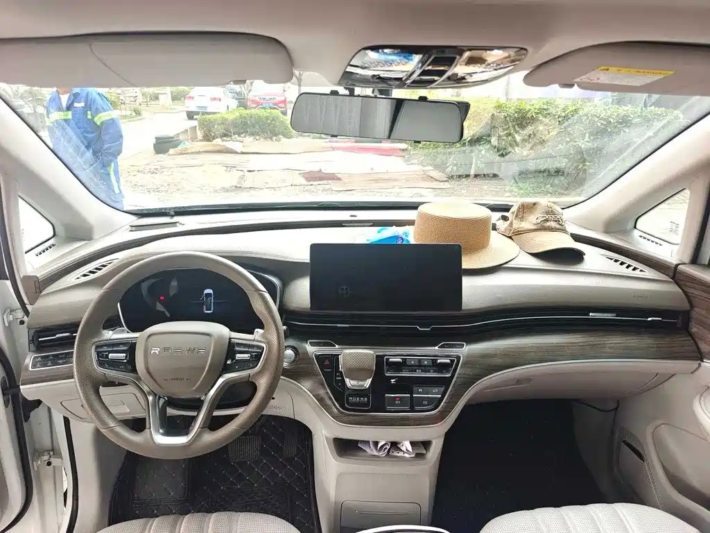 Roewe iMAX8 — миниатюра 3