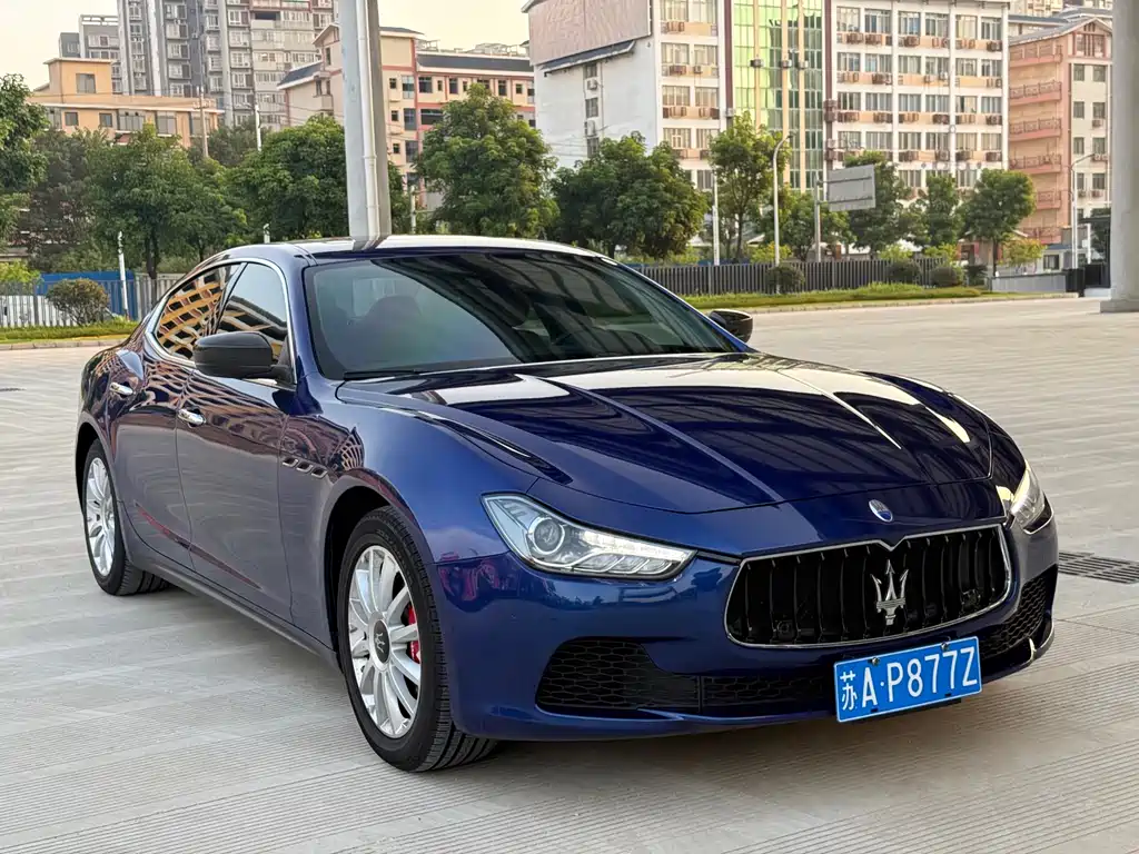 MASERATI GHIBLI