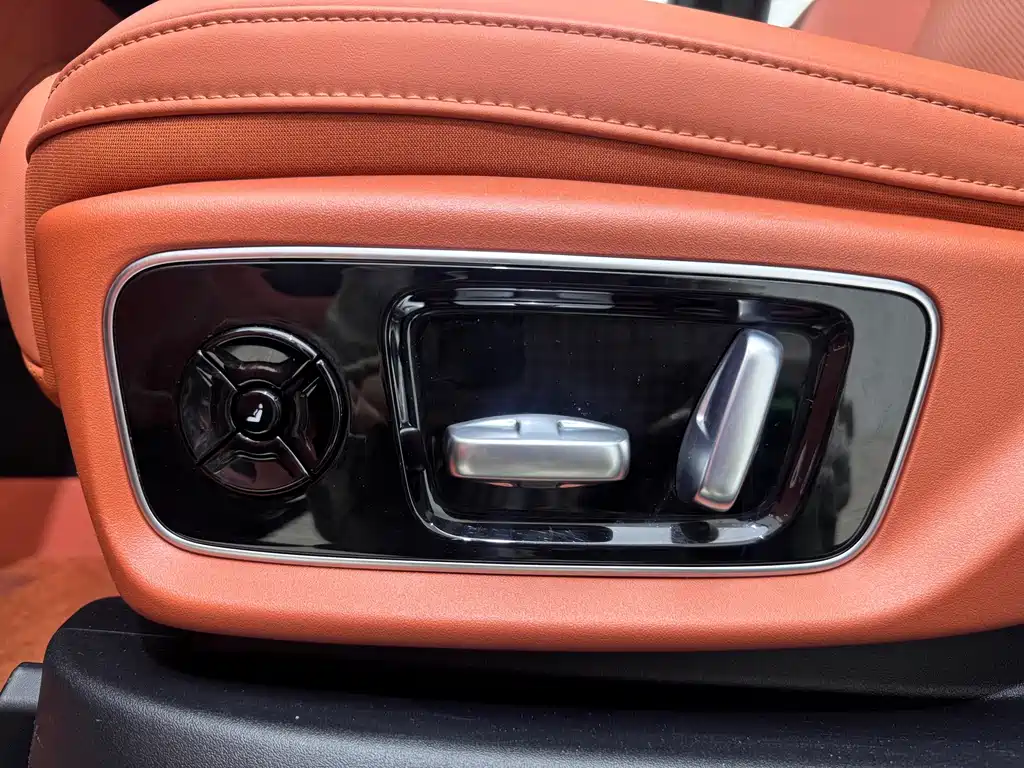 Li Auto Li L7 — миниатюра 16
