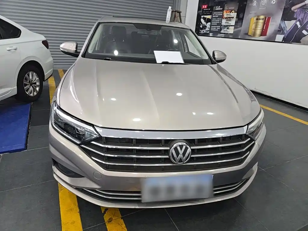 Volkswagen Sagitar — миниатюра 3
