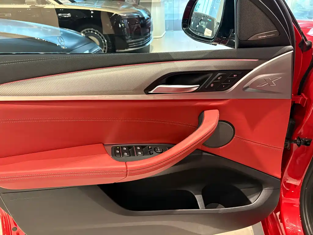 BMW X4 M — миниатюра 4