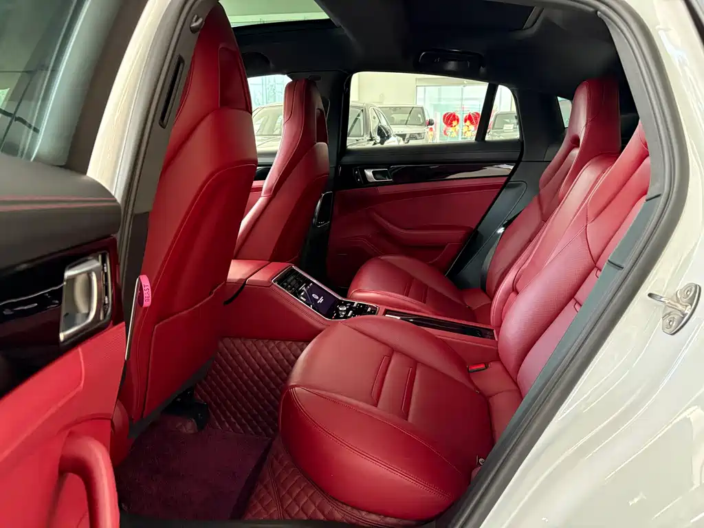 Porsche Panamera — миниатюра 12