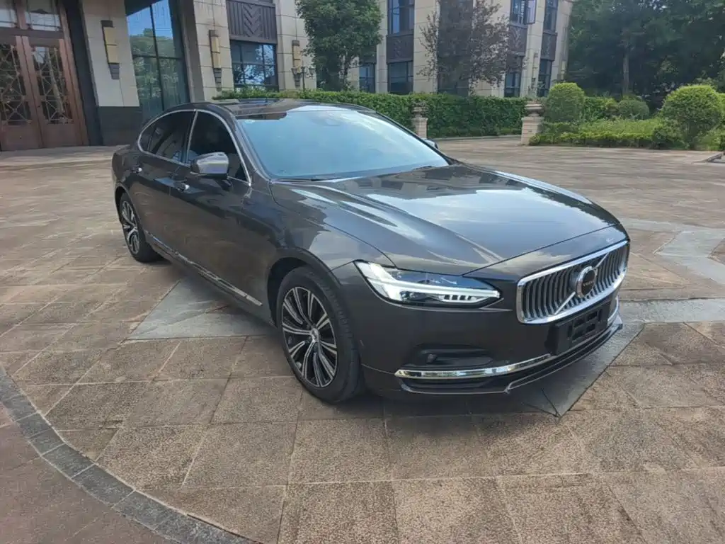 Volvo S90 — миниатюра 4