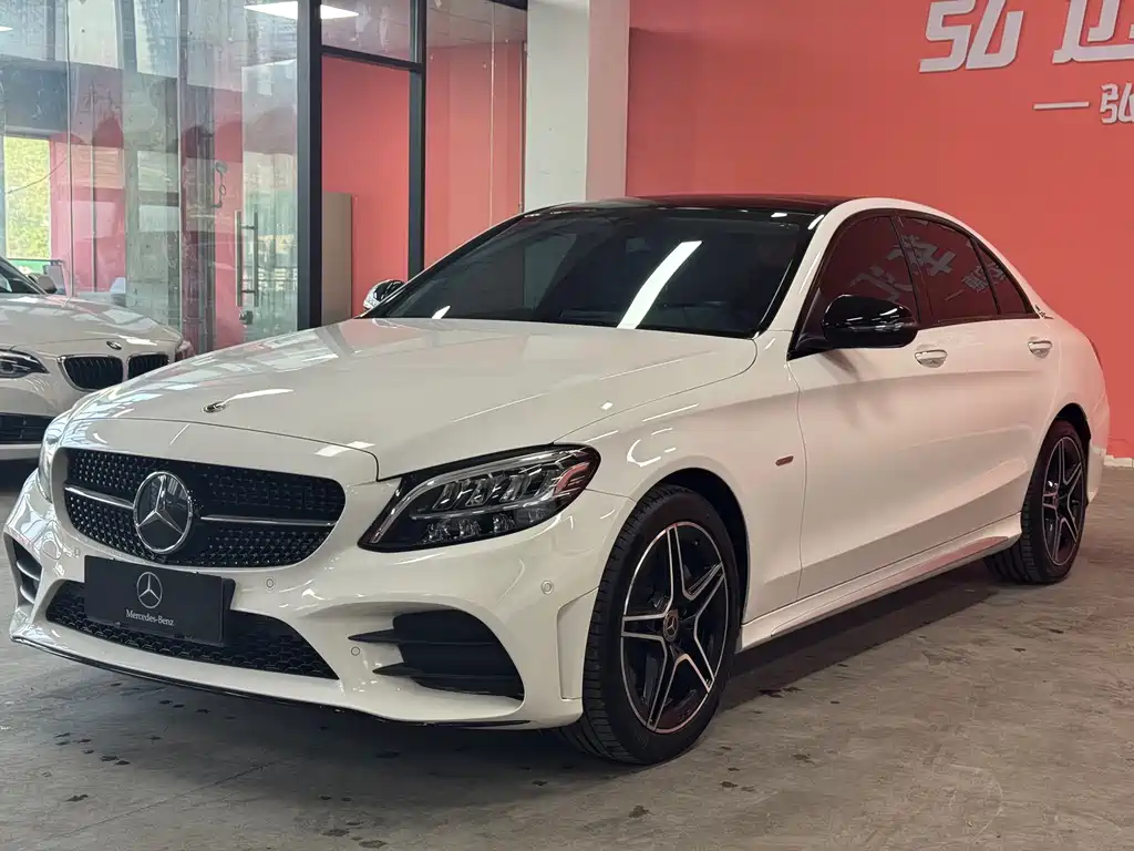 Mercedes-Benz C-Class 2020