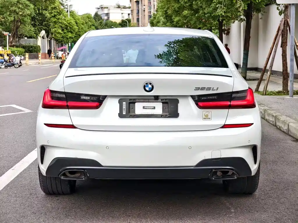 BMW 3 Series — миниатюра 6